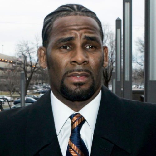 R.Kelly’s “Girlfriends” Claim Parents Told Them To Make Underage Sexual Videos With Him