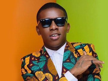 Small Doctor Fights Dirty With Driver Who Bashed His 25 Million Naira Porsche In Lagos